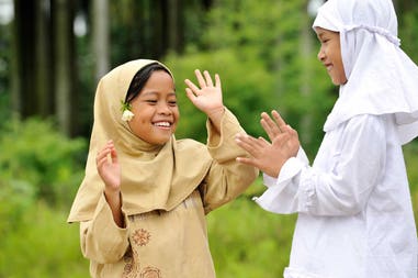indonesia-playful-children