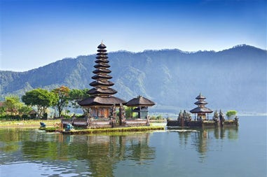 Vista de Lago Bratan a Bali in Indonesia