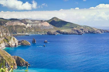 aeolian-islands-vulcano-view