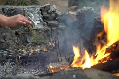 thumb-13972418-cover-header