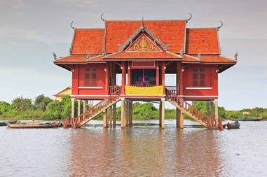 Cambogia Tonle Sap casa galleggiante