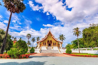 laos-luang-prabang-royal-palace-museum