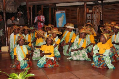 sary-dep-franco-434-