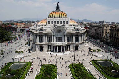 mexico-city-palace-of-the-fine-arts