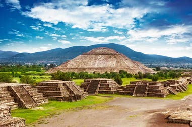 Mexico pyramids