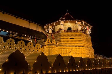 Temple of the Tooth in Kandy in Sri Lanka