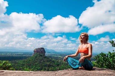 Sri Lanka Sigiriya rock meditation