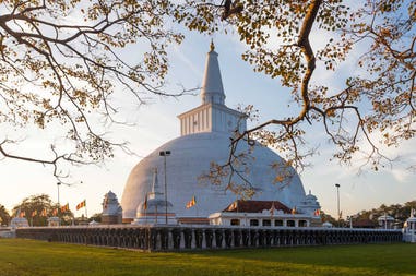 Sri Lanka, Anuradhapura stupa