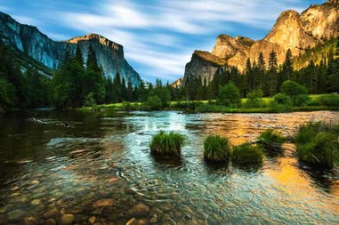 View of the valley of Yosemite in the United States of America