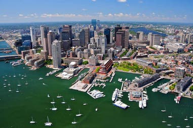 Panoramic view of the city of Boston