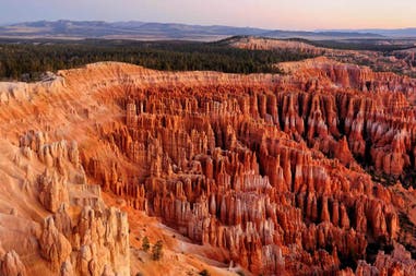 Famosi pinnacoli del Bryce Canyon negli Stati Uniti d'America