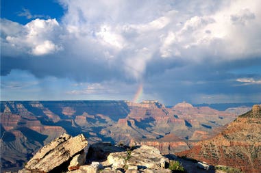 grand-canyon-rainbow