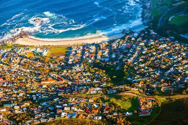 south-africa-camps-bay-cape-town