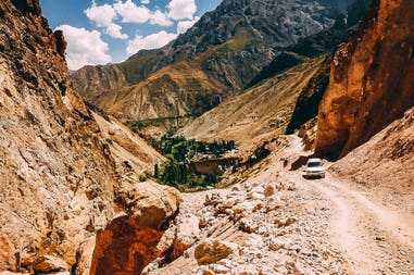 9-tajikistan-fann-mountains-road