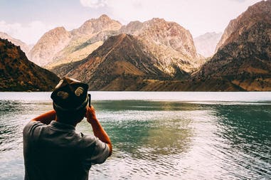 iskander-kul-lake-tajikistan-travel