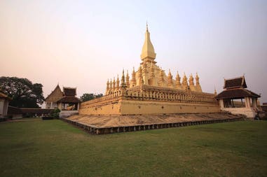 Laos Vientiane temple
