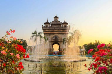 Laos Vientiane Patuxai