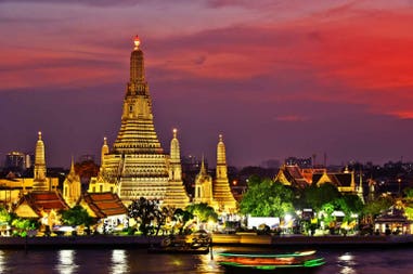 thailand-bangkok-wat-arun-night-