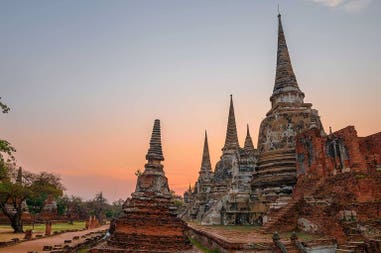 thailand-ayutthaya-twilight