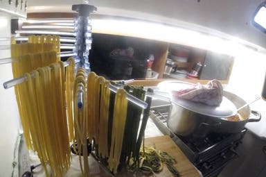 Fast-sailing con cucina gourmet da Samos alle Cicladi