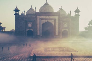 Raj to Taj & Beyond – 5- Day India Tour