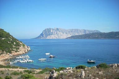Crociera in barca a vela Sardegna Tavolara