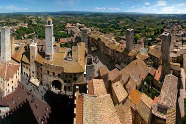 San Gimignano, Siena & Chianti with Monteriggioni, typical lunch and wine tasting from Pisa