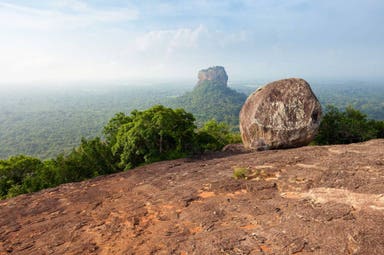 Authentic & tropical Sri Lanka