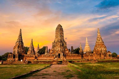 Tour Thailandia in italiano: le antiche capitali e il nord  con accompagnatore locale