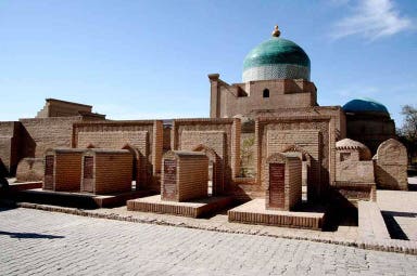 Tour "Uzbekistan Classico" con guida in italiano