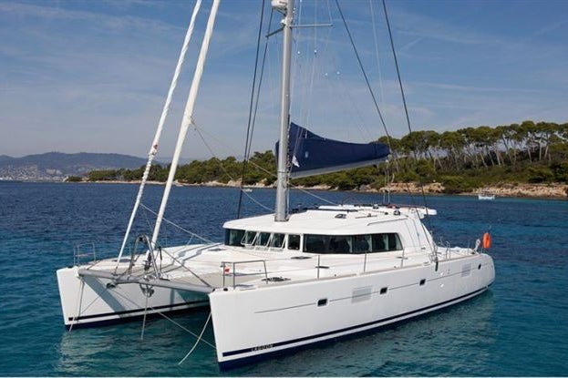 The catamaran Lagoon 500