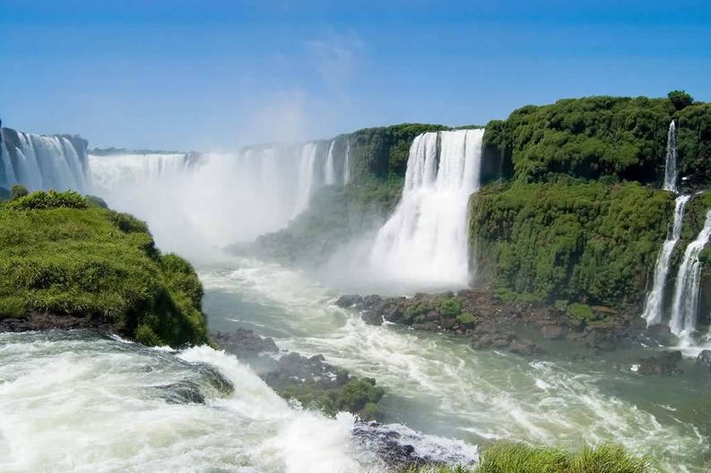 brazil-iguazu-falls-02