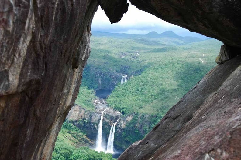 brazil-waterfall-do-rio-cristal