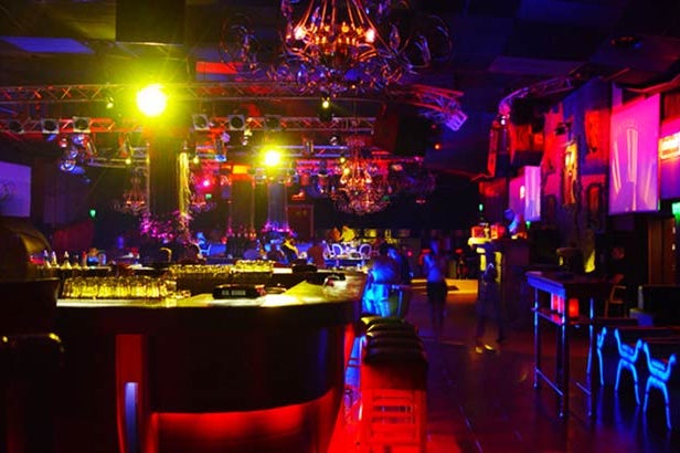 golden-sands-discoteca