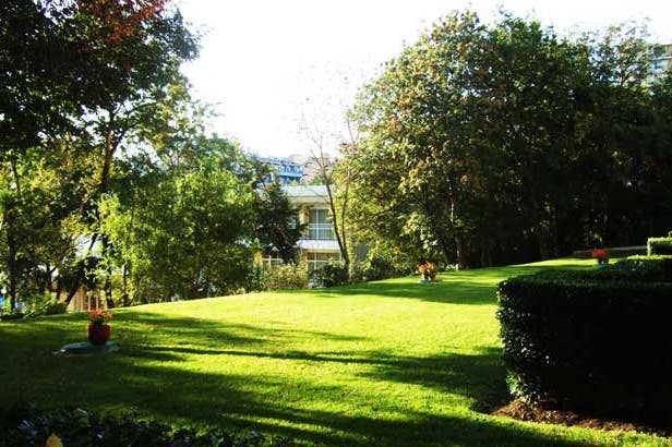 golden-sands-giardini