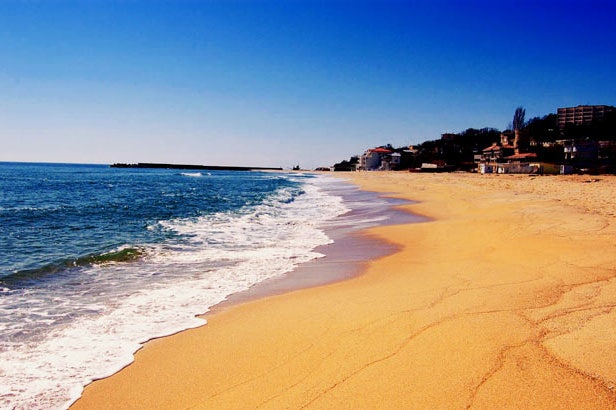 golden-sands-mare-spiaggia