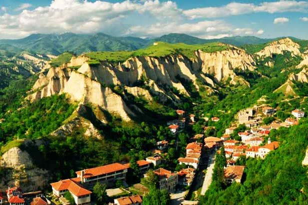 melnik-bulgaria-panorama