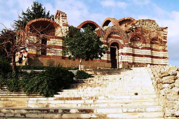 nesebar-chiesa