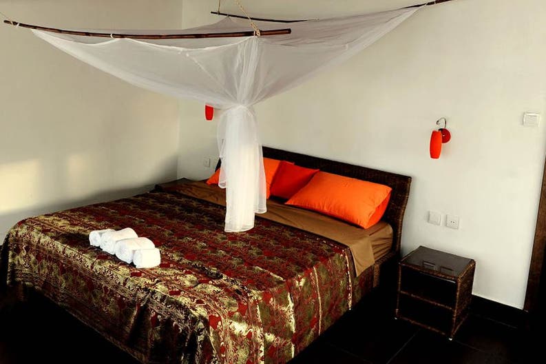 saracenbay-resort-camera