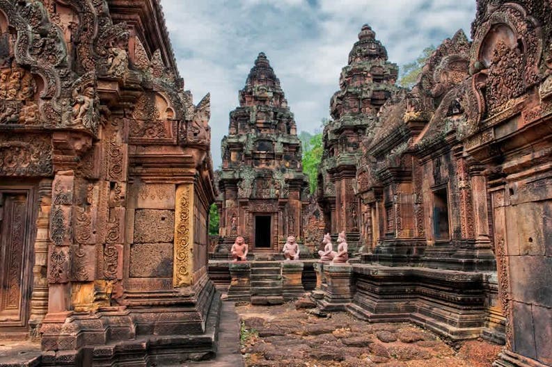 Il tempio hindu Banteay Srei in Cambogia