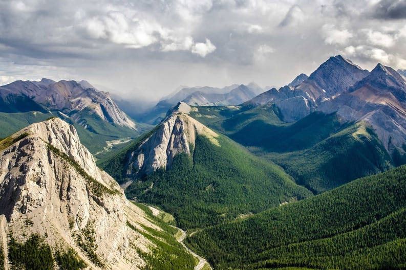 canada-rocky-mountains