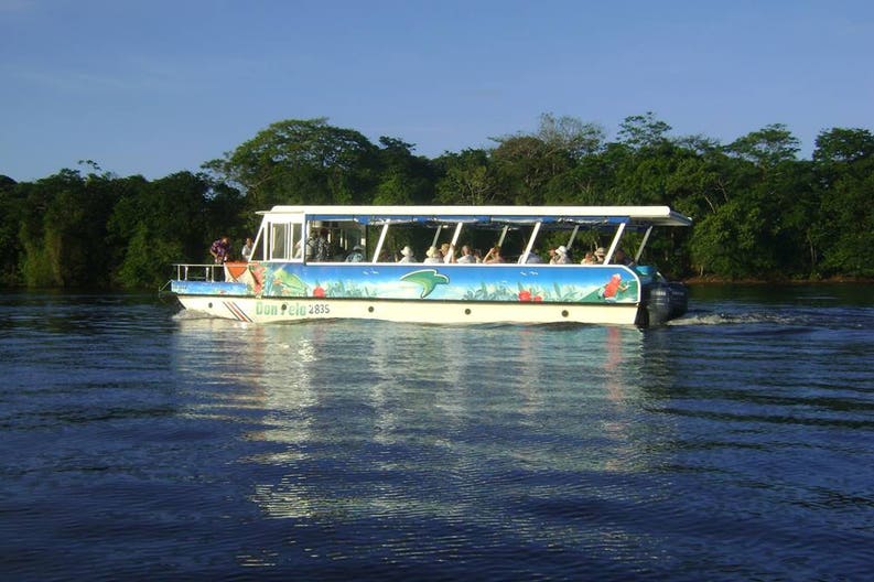 Boat to Tortuguero
