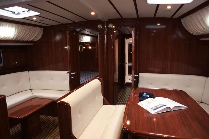 oceanstar-56-1-interior-02