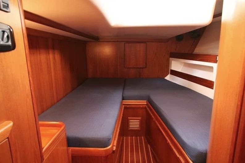 oceanstar-56-1-interior-03