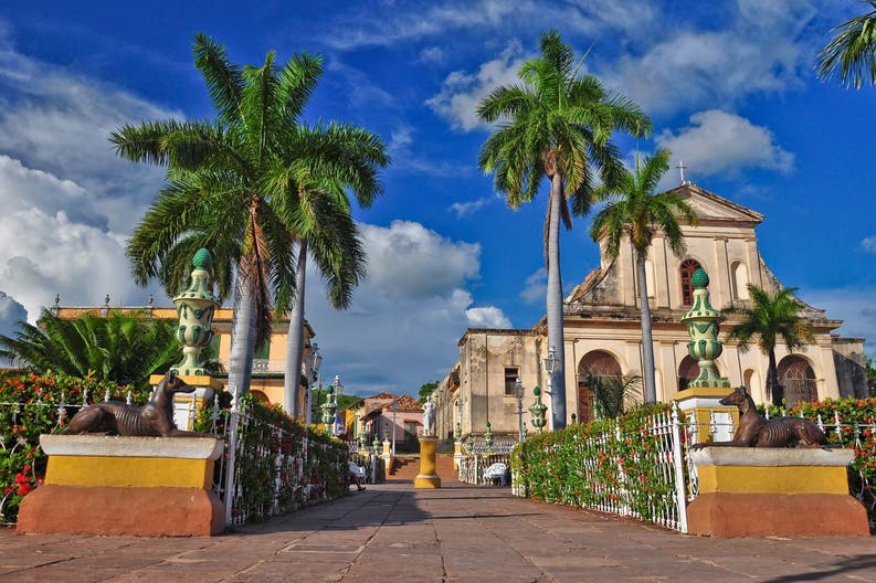 Piazza nella città di Trinidad a Cuba