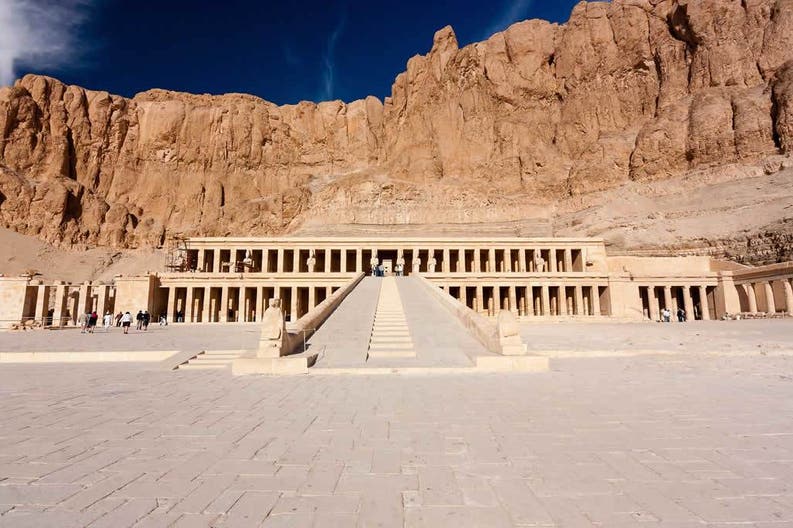 Il tempio di Hatshepsut a Luxor in Egitto