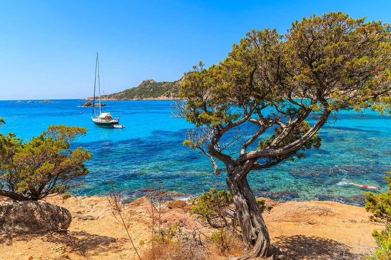 france-corsica-roccapina-bay