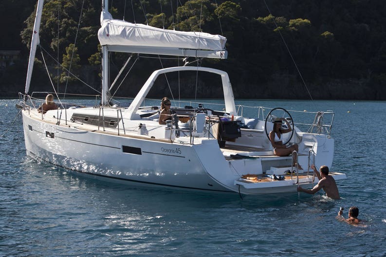 Sailing boat Oceanis 45 Sailing boat Oceanis 45