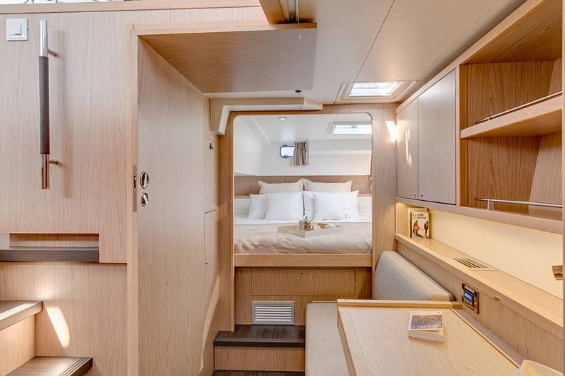 Lagoon 39 interiors