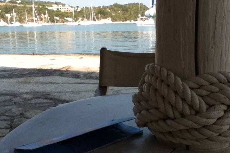 grassa-grossa-vela-in-grecia